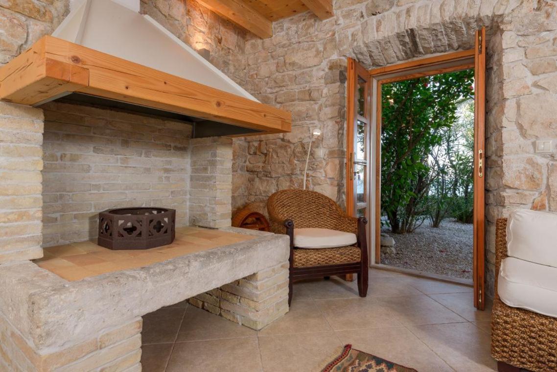 Luxury Beachfront Villa Mare With Private Pool At The Beach Orebic - Peljesac Exterior foto