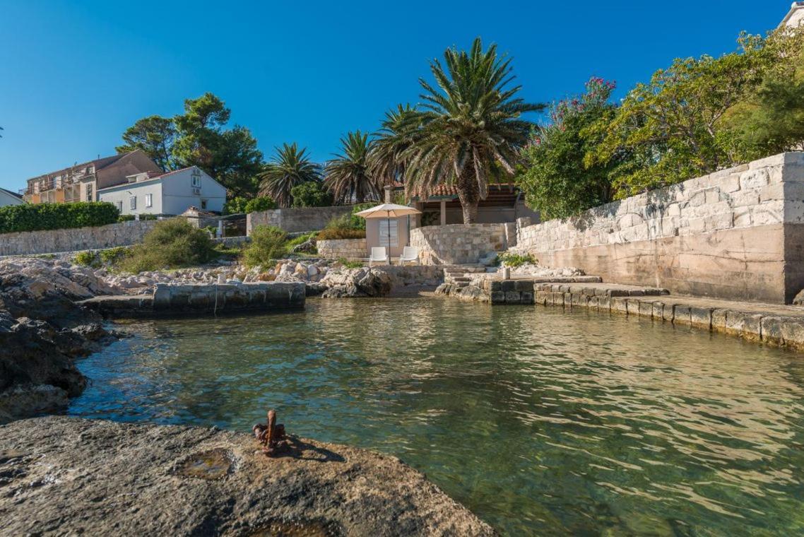 Luxury Beachfront Villa Mare With Private Pool At The Beach Orebic - Peljesac Exterior foto